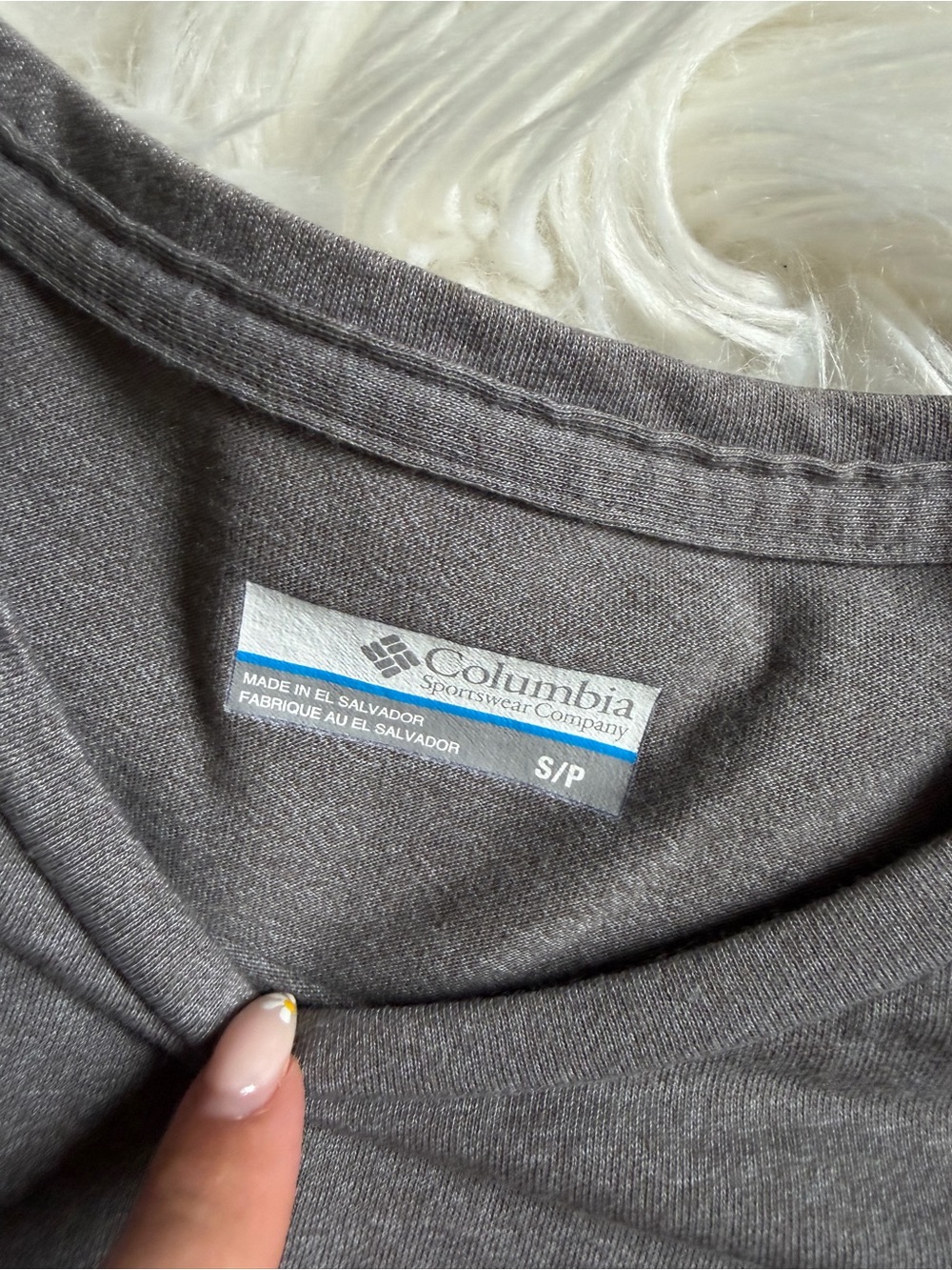Columbia tshirt - Picture 4 of 5